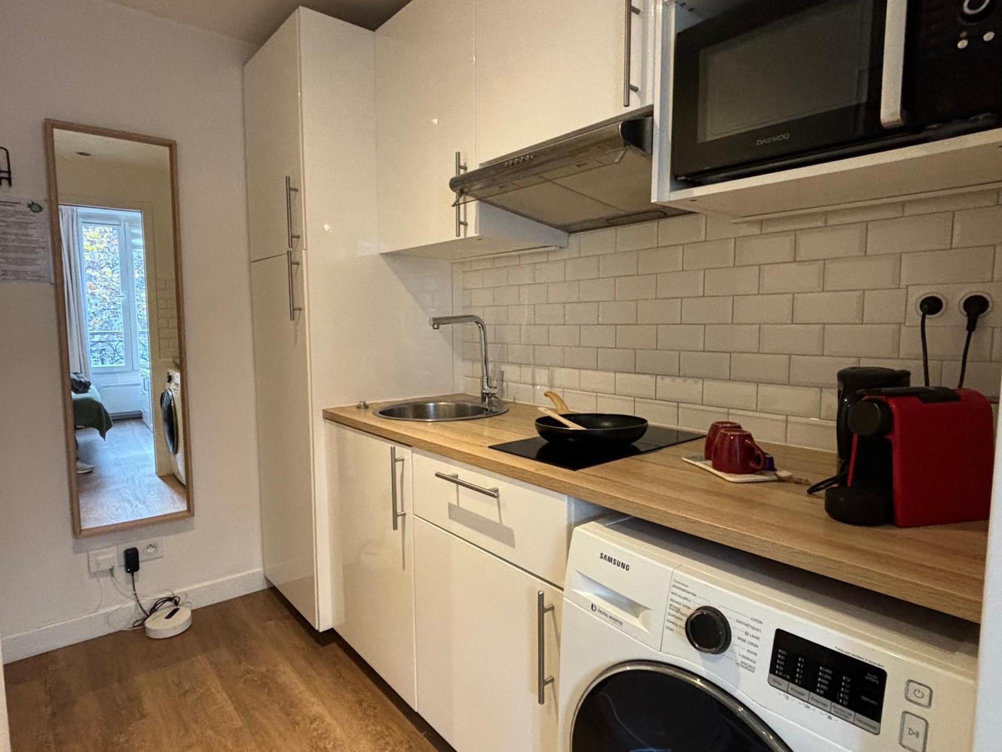 Clichy Studio Getaway - C70 Parigi Esterno foto